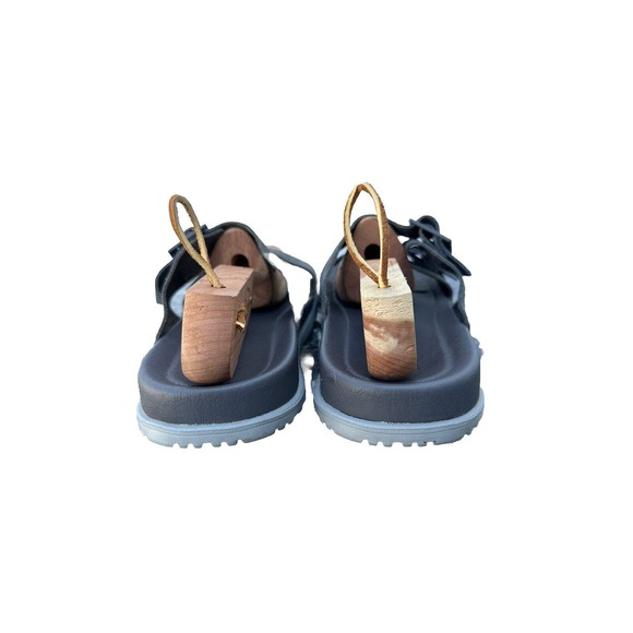 UGG Men\'s Wainscott Buckle Slide Gray Size 10 main image 6